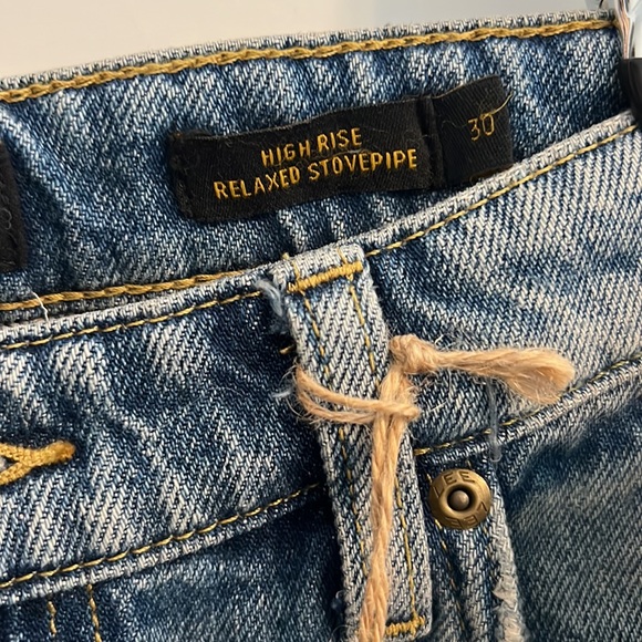 Lee Vintage Modern Distressed Jeans - Picture 5 of 7